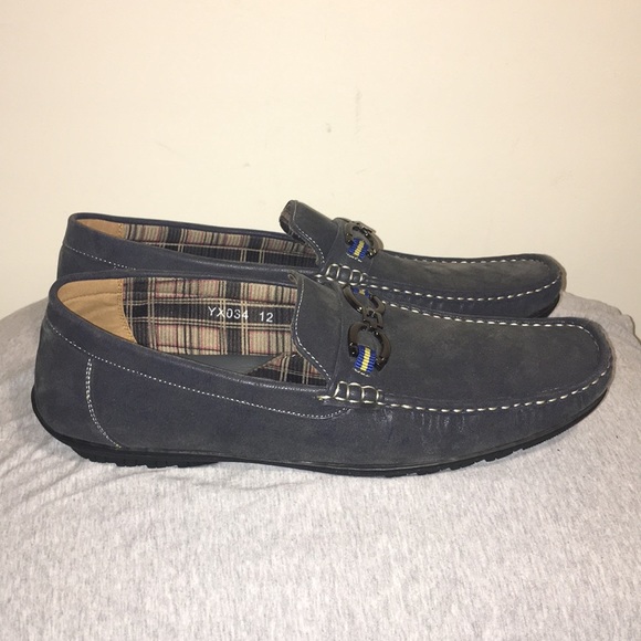 Reactive Shoes - Picture 2 of 4